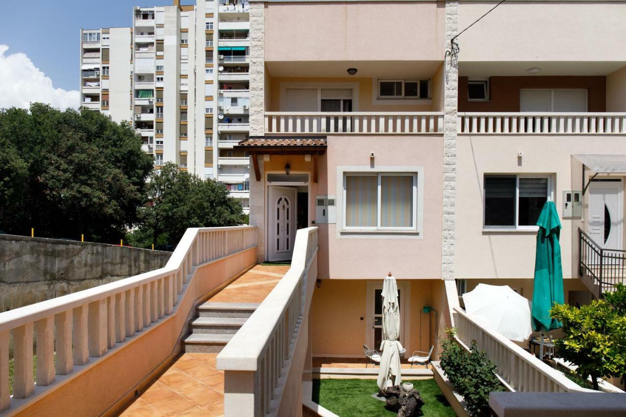 Apartment Punda Split Exterior photo