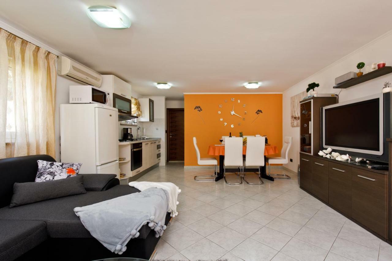 Apartment Punda Split Exterior photo
